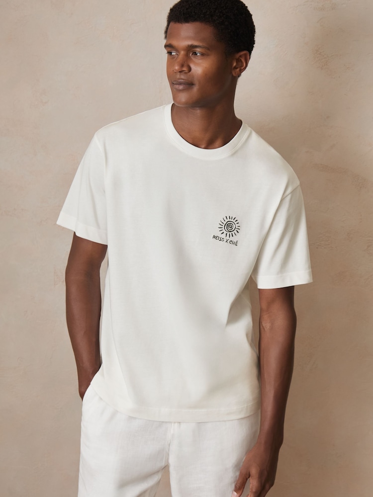 Reiss White Artola Reiss | Ché Cotton Palm-Tree T-Shirt - Image 1 of 6