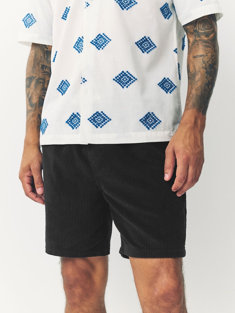 Preto - Shorts Jumbo Cord - Imagem 1 de 8