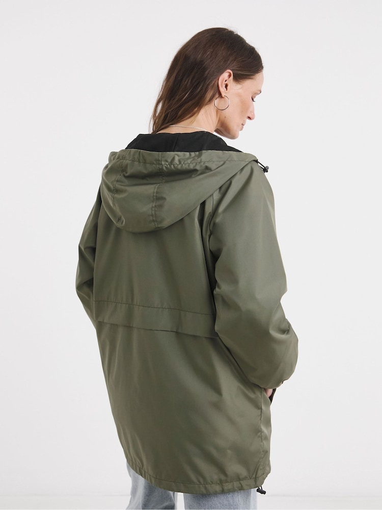 JD Williams Green Short Lightweight Raincoat - Image 2 of 4
