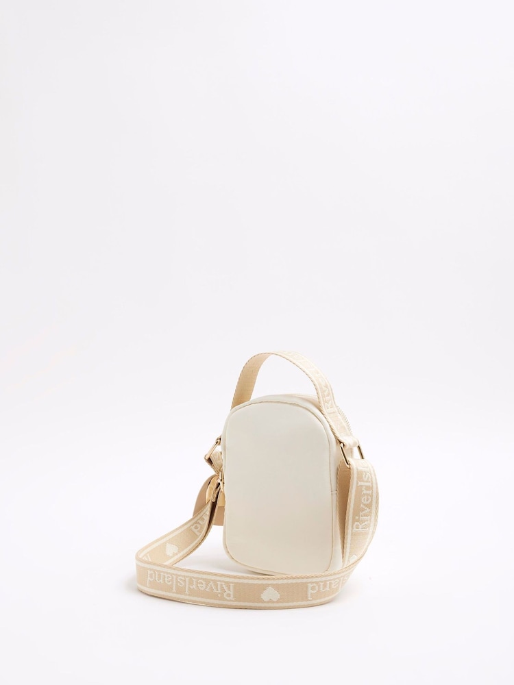 River Island Cream Girls Heart Quilt Festival Bag - Image 2 of 5