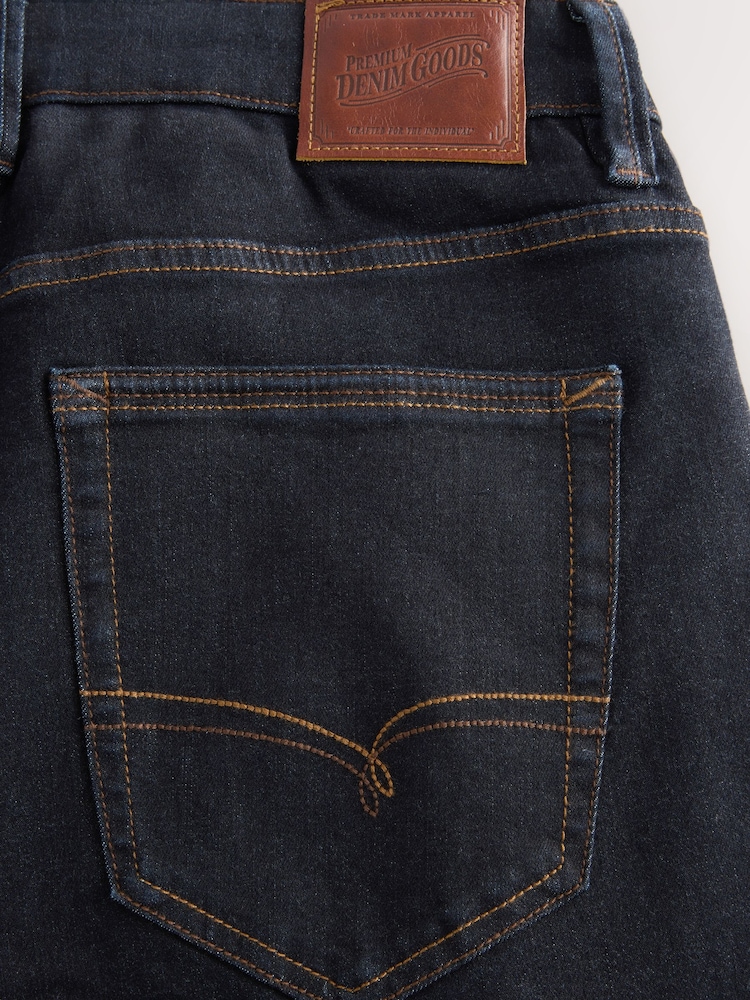 Blaue Rinse-Waschung - reguläre Passform mit schmal zulaufendem Bein - Motionflex Jeans - Bild 5 von 5 Blaue Rinse-Waschung - reguläre Passform mit schmal zulaufendem Bein - Motionflex Jeans - Bild 5 von 5
