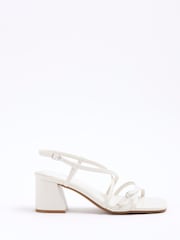 أبيض - River Island Wide Fit Strappy Block Heel Sandals - صورة 2 من 6