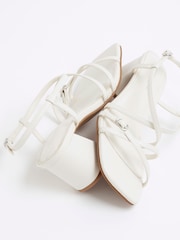 أبيض - River Island Wide Fit Strappy Block Heel Sandals - صورة 5 من 6