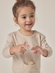 The White Company 100% Cotton Bear Sweatshirt & Stripe White Trousers - Imagem 3 de 6