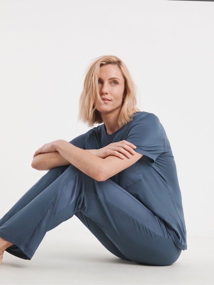 JD Williams Blue Viscose Satin Pyjamas Set - Image 4 of 4