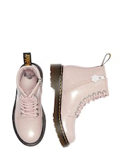 وردي - Dr. Martens Junior 1460 Virginia Lace-Up Boots - صورة 4 من 6