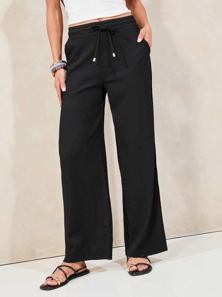 Noir - Pantalon large Lipsy froissé - Image 1 de 4