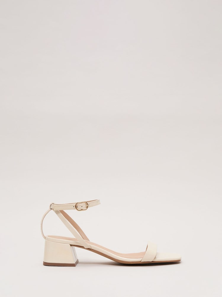 Phase Eight Patent Block Sandals - Imagem 1 de 7