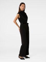 Forever New Sienna Satin Asymmetric Jumpsuit - Imagen 2 de 4