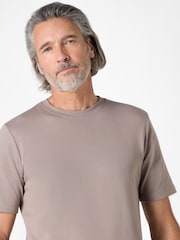 Oliver Sweeney 240gsm Jersey 100% Cotton T-Shirt - Image 3 of 3
