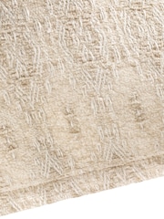 Yard Ramas Jacquard Feather Filled Cushion - صورة 8 من 8