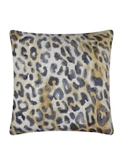 Paoletti Leopard Print Woven Outdoor Cushion - صورة 2 من 5
