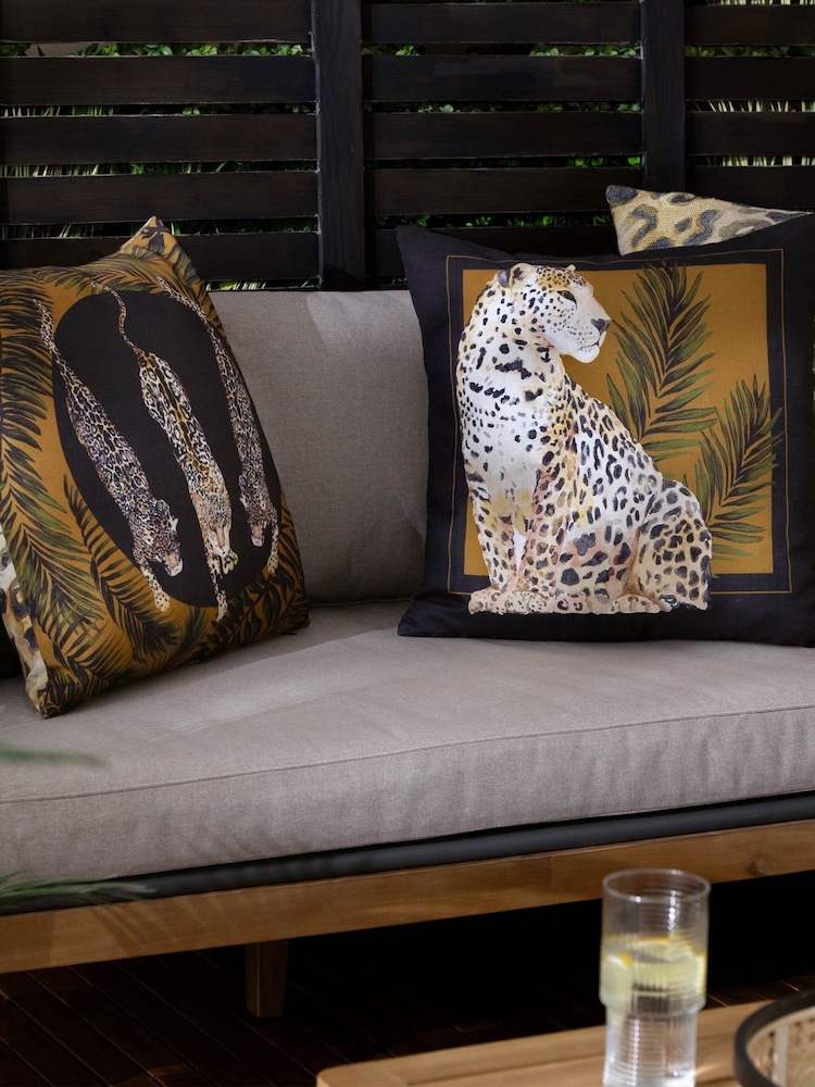 Paoletti Leopard Print Woven Outdoor Cushion - صورة 5 من 5