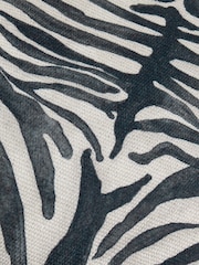 Paoletti Leopardis Zebra Print Woven Outdoor Cushion - Bild 4 von 6