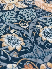 Morris & Co. Indigo Strawberry Thief Piped Outdoor Cushion - Image 4 of 4