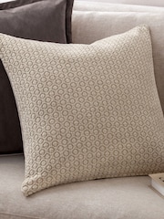 Yard Tryfan Textured Cotton Feather Rich Cushion - صورة 1 من 7