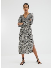 River Island Cream Shirred Bodice Leopard Print Midi Dress - Image 1 of 4
