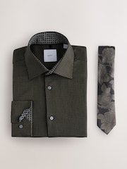 Brown/Bronze Floral - Klasičen kroj - Komplet srajce in kravate za zabavo - Slika 1 iz 3