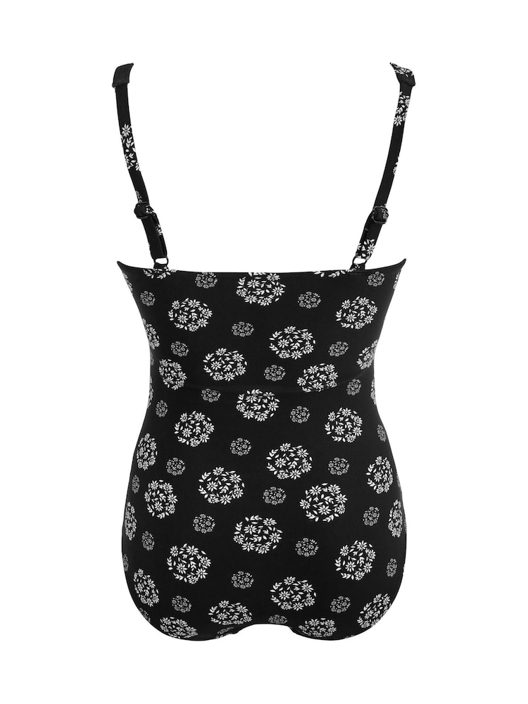 Pour Moi Black/White Petite Santa Barbara Ruched Tummy Control Swimsuit - Image 4 of 4
