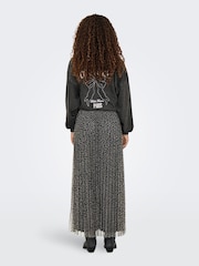 ONLY Grey Leopard Print Plisse Midi Skirt - Image 4 of 5