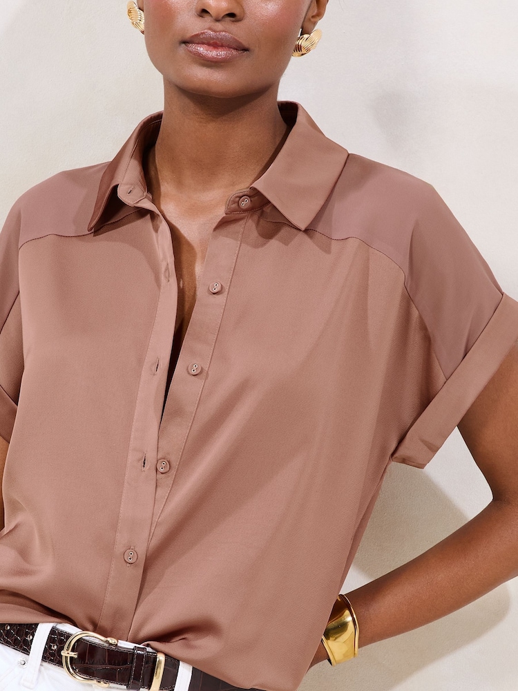 Lipsy Pink Short Sleeve Satin Chiffon Mix Shirt - Image 2 of 4