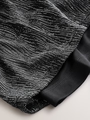 Silber/Schwarz - Metallic Sparkle Sheer Layer Cap Sleeve Top - Bild 7 von 8
