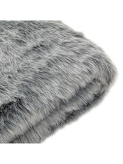 Gallery Home Grey Premium Alaskan Fur Throw - Image 4 of 8