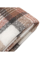 Gallery Home Brown Check Natural Faux Mohair Sherpa Throw - Image 6 of 9