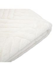 Gallery Home Cream Block Rabbit Fur Throw - Image 6 of 7