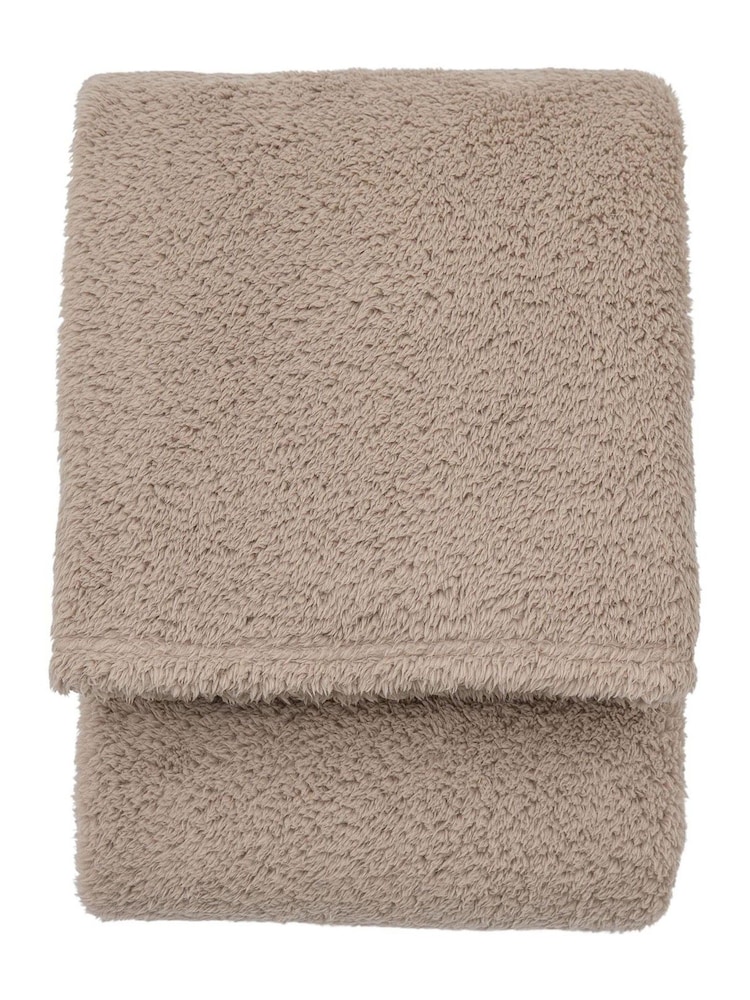 Gallery Home Neutral Teddy Fleece Throw - Image 7 of 7 Gallery Home Neutral Teddy Fleece Throw - Image 7 of 7