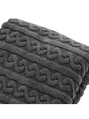 Gallery Home Grey Textures Twist Knit Throw - Image 4 of 7