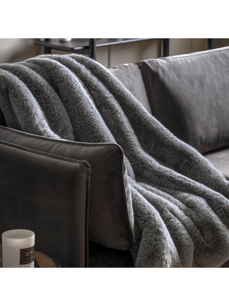 Gallery Home Grey Roscose Fur Throw - Image 1 of 5