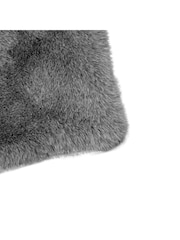 Gallery Home Grey Roscose Fur Throw - Image 4 of 5