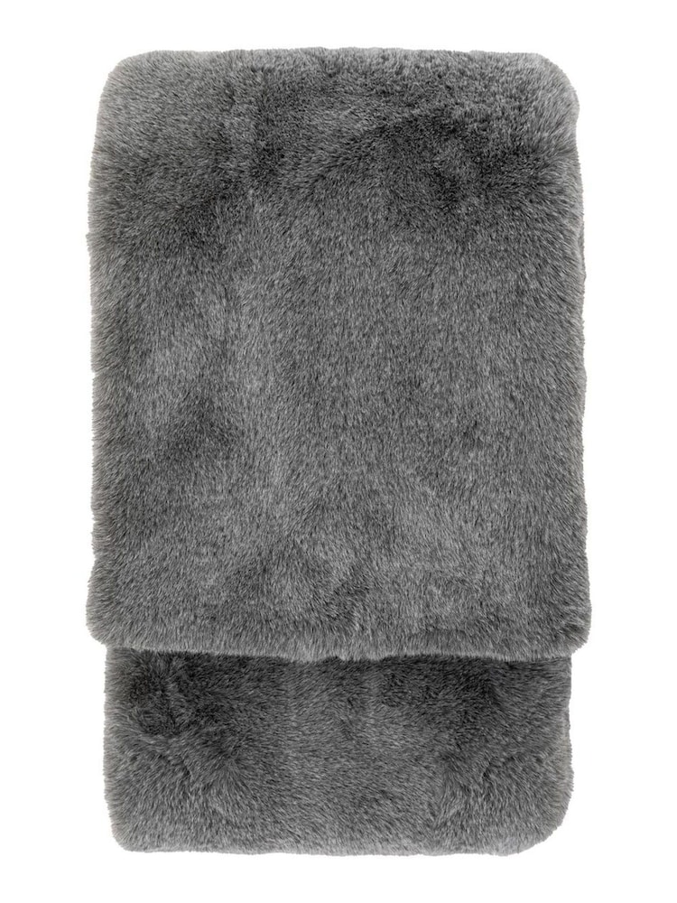 Gallery Home Grey Roscose Fur Throw - Image 5 of 5