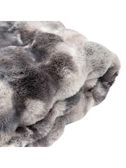 Gallery Home Grey Marshmallow Marble Rabbit Fur Throw - Image 5 of 6