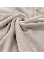 Gallery Home Brown Simply Throw - Image 2 of 3