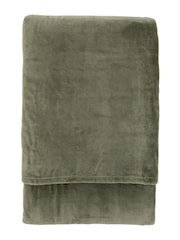 Gallery Home Green Simply Throw - Image 1 of 3