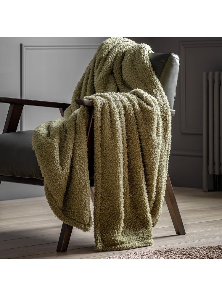 Gallery Home Green Teddy Fleece Throw - Image 1 of 6 Gallery Home Green Teddy Fleece Throw - Image 1 of 6