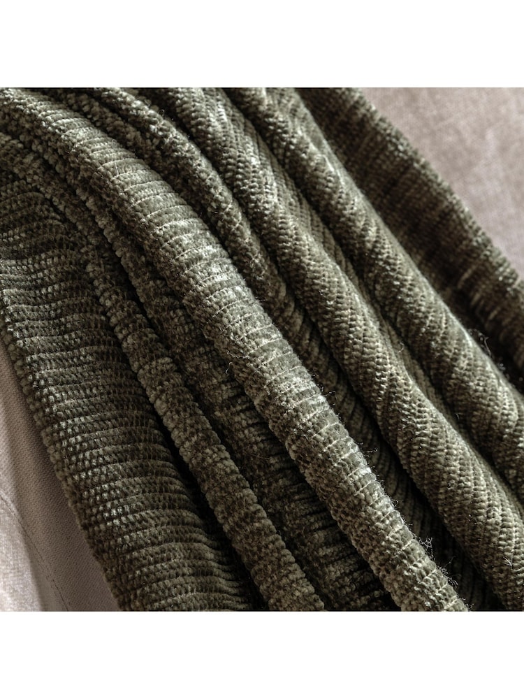 Gallery Home Green Willow Chenille Throw - Image 2 of 3 Gallery Home Green Willow Chenille Throw - Image 2 of 3