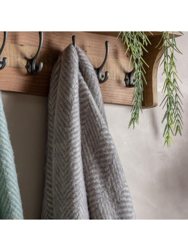 Gallery Home Grey Wool Throw - Image 2 of 2