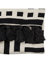 Gallery Home Black Merton Knitted Tassel Throw - Image 5 of 6