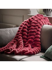 Gallery Home Red Ribbed Faux Fur Throw - Image 1 of 3