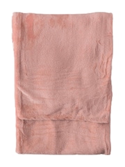 Gallery Home Pink Rolled Flannel Fleece - Image 3 of 4