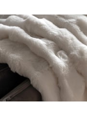 Gallery Home Cream Marshmallow Rabbit Throw - Image 2 of 5