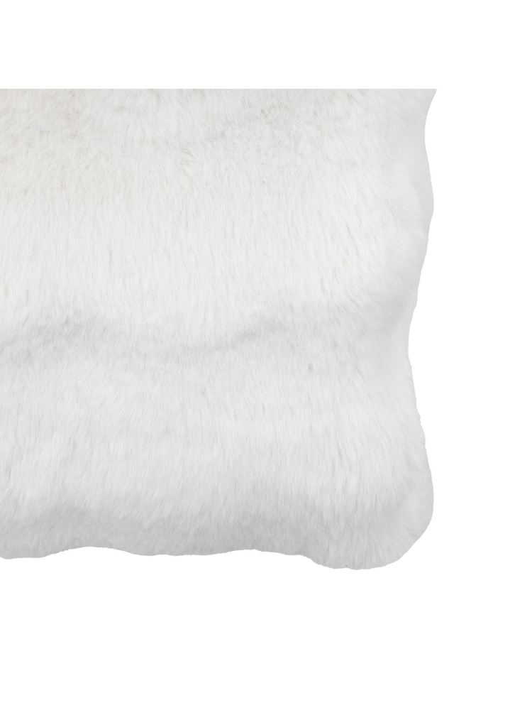 Gallery Home Cream Marshmallow Rabbit Throw - Image 3 of 3