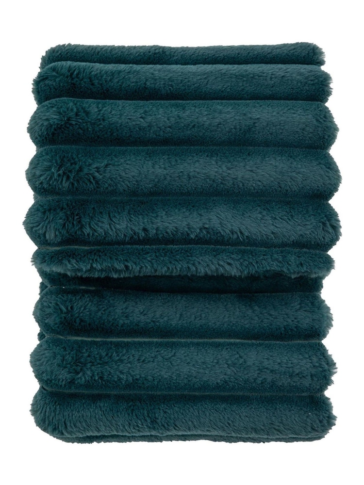 Gallery Home Blue Ribbed Faux Fur Throw - Image 3 of 3