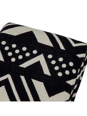 Gallery Home Black Houndslow Knit Sherpa Rev Throw - Image 4 of 6