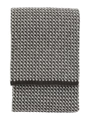 Gallery Home Grey Cross Knit Throw - Image 3 of 3