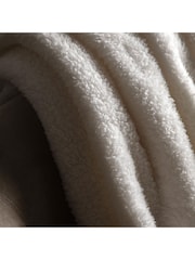 Gallery Home Natural Plain Fringe Teddy Throw - Image 2 of 3