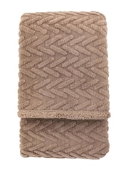 Gallery Home Black Herringbone Sherpa Throw - Image 3 of 5